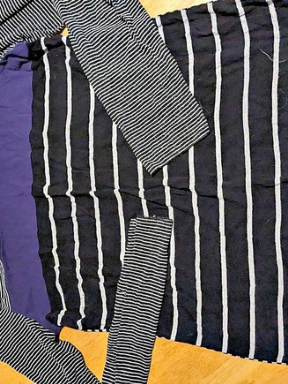 AJ Striped Long Sleeve Top in Black & White Size XL